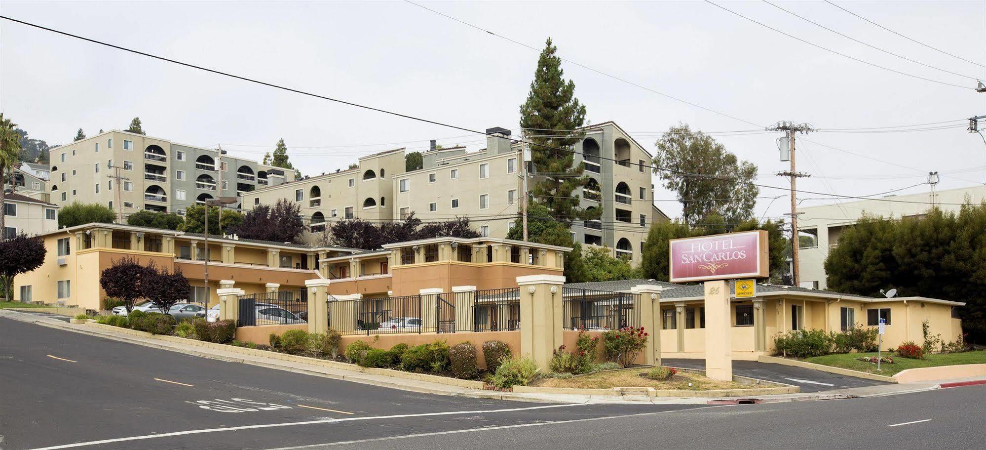 Hyatt Place San Carlos Exterior photo